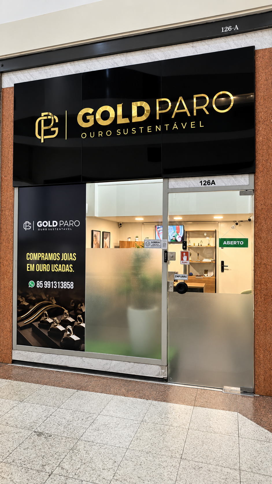 Fachada da loja Gold Paro dentro do Avenida Shopping